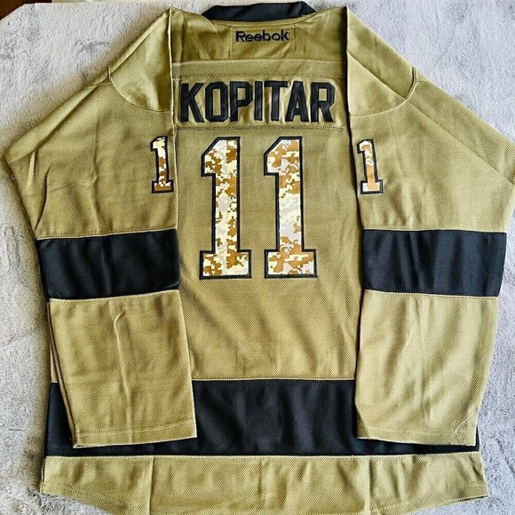 Reebok Los Angeles Kings Kopitar veterans day jersey - Picture 2 of 2